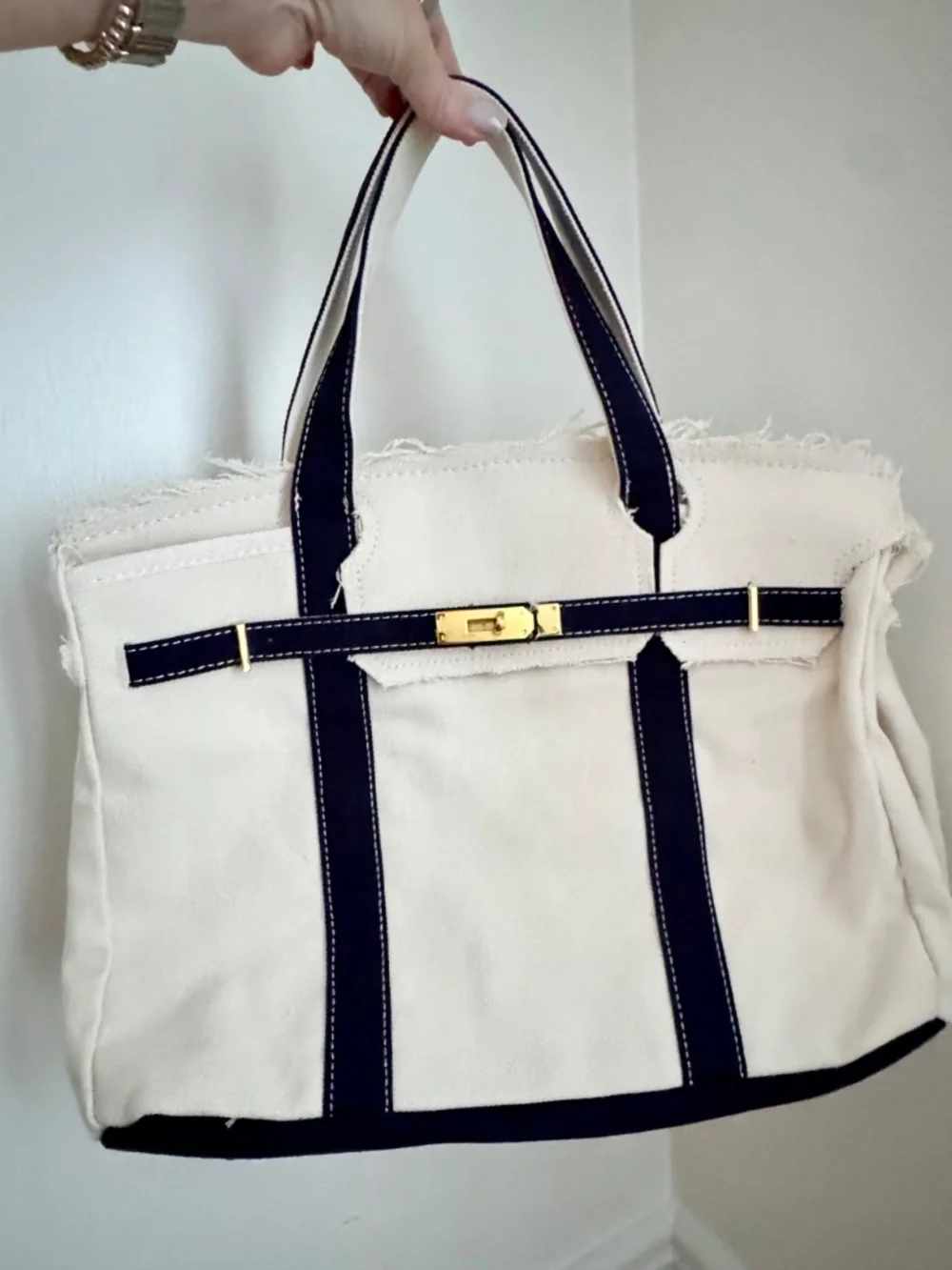 Navy blue trim Boatkin canvas bag